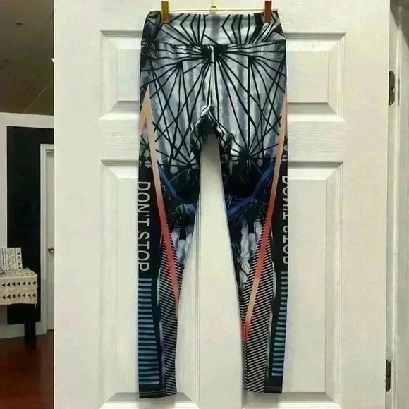 Multi colored Leggings - Picture 2 of 5